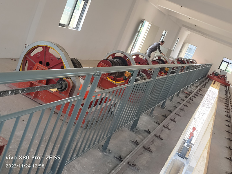 卷揚(yáng)機(jī)式啟閉機(jī)